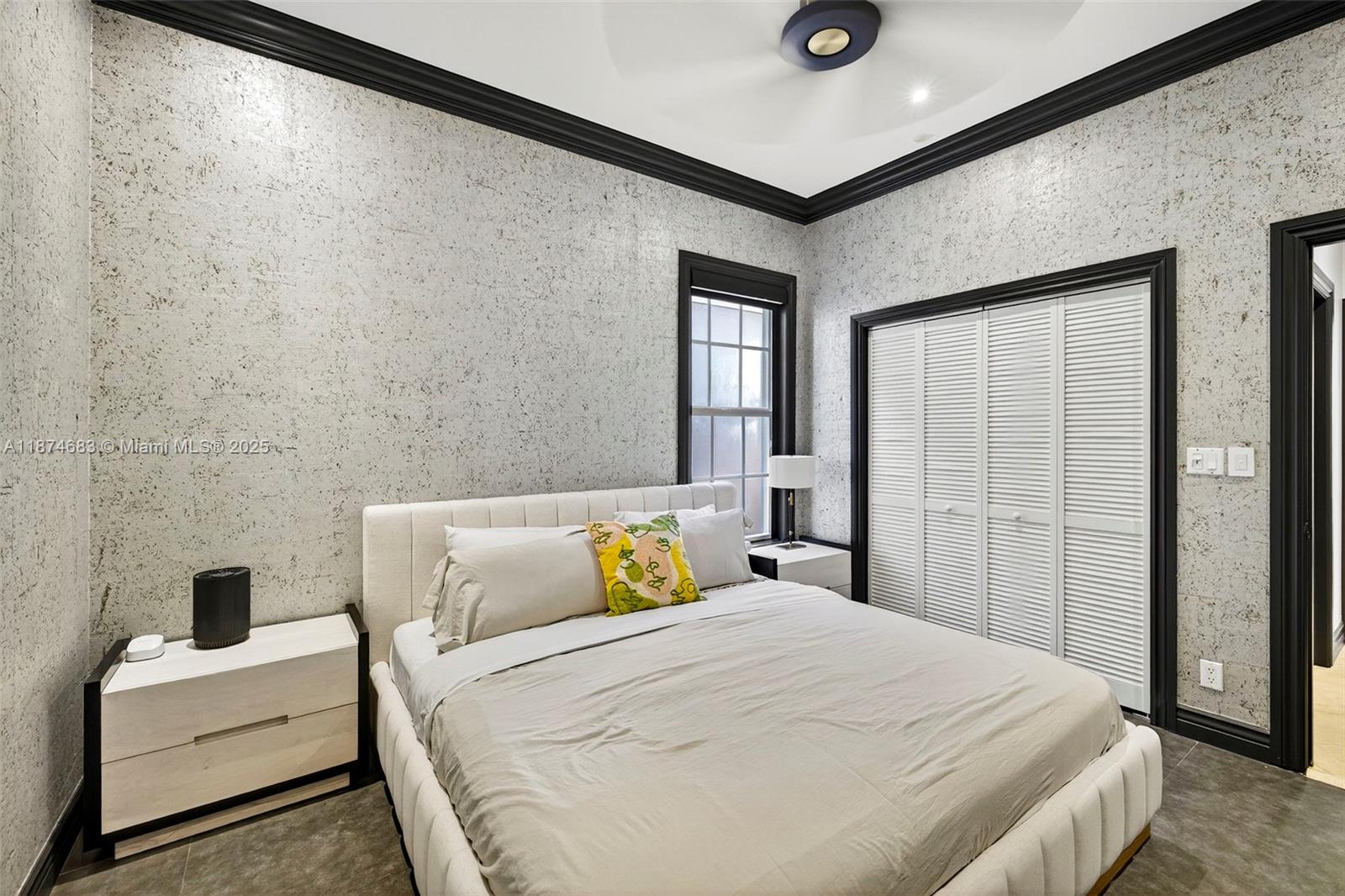 LAS OLAS BY THE SEA EXT - Residential