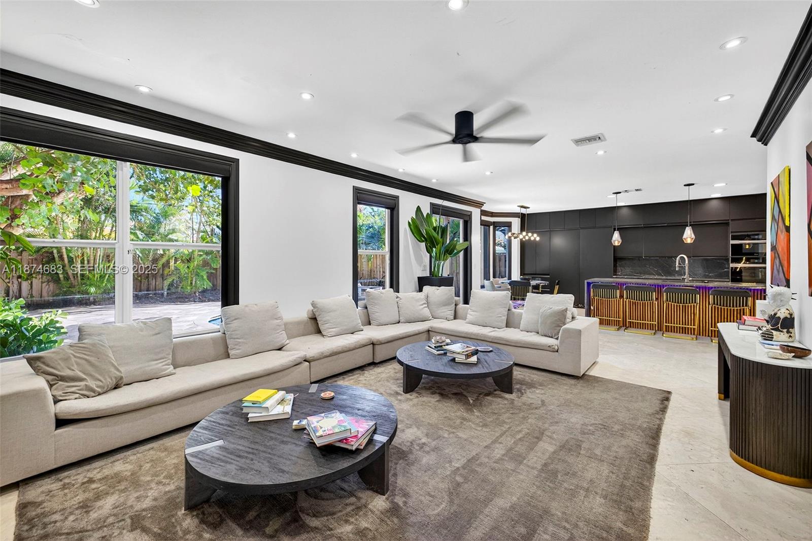 LAS OLAS BY THE SEA EXT - Residential