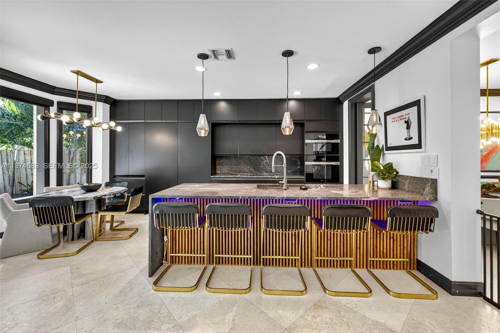 LAS OLAS BY THE SEA EXT - Residential