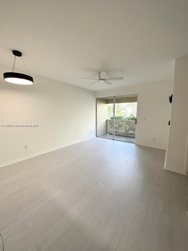 LA HACIENDA COUNTRY CLUB - Residential
