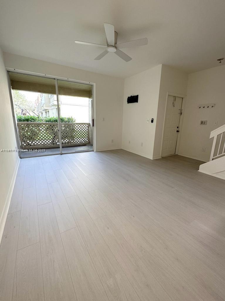 LA HACIENDA COUNTRY CLUB - Residential