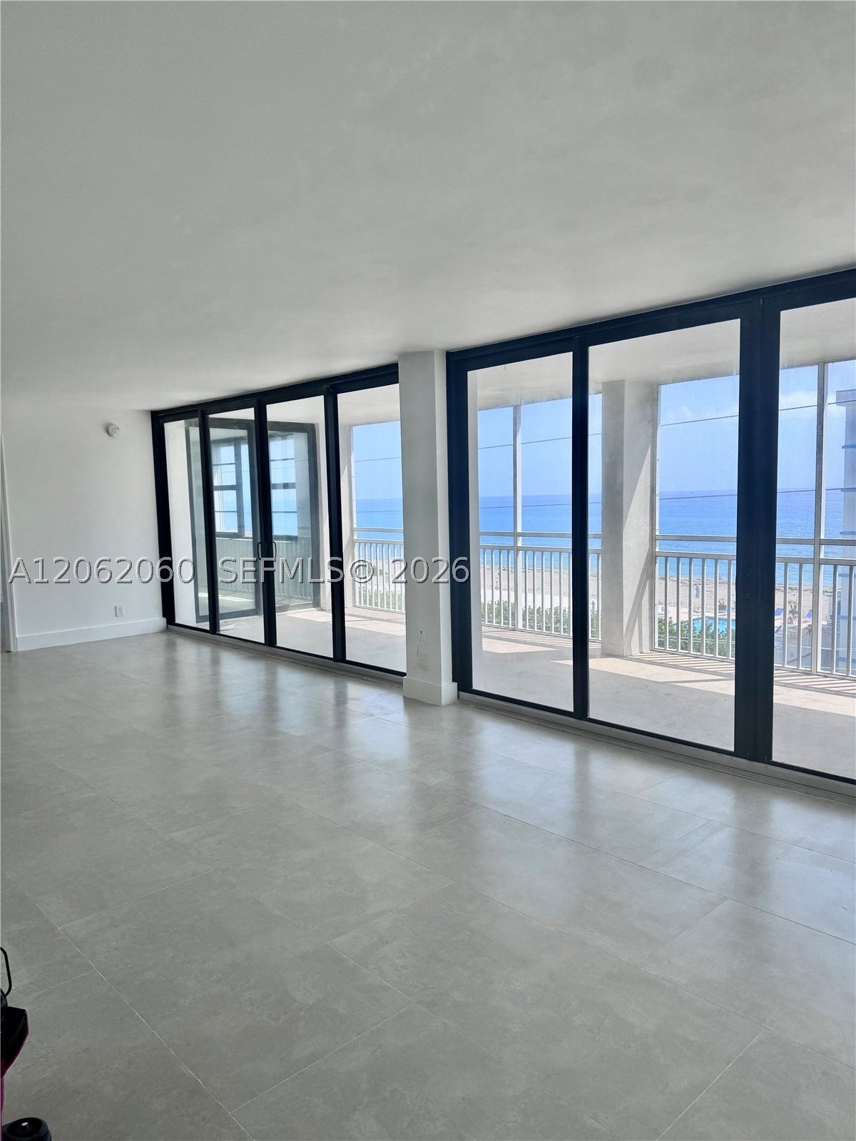 911 Ocean Dr 503