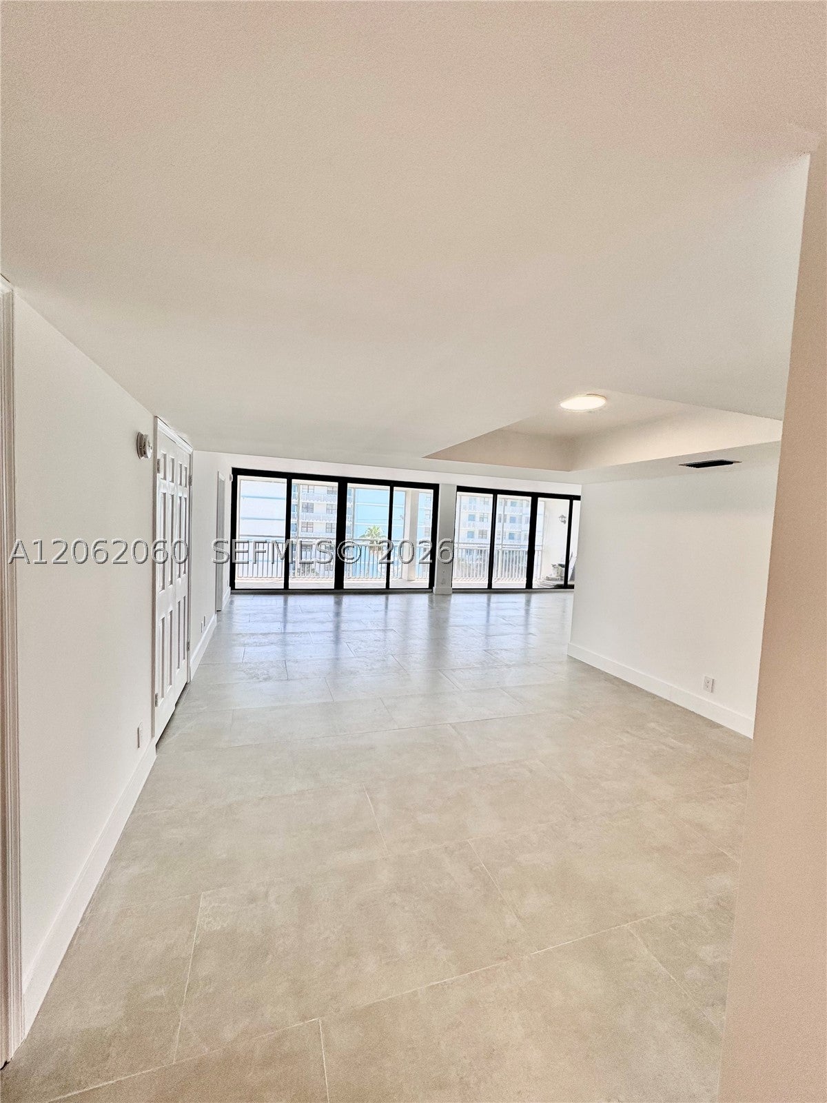911 Ocean Dr 503