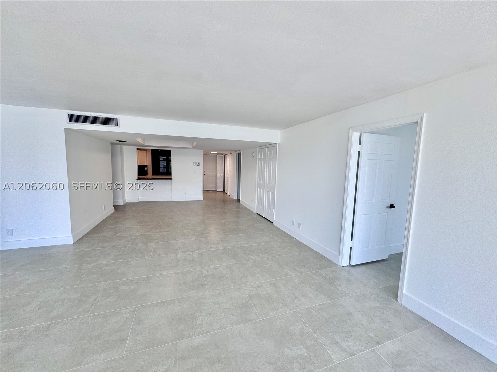 911 Ocean Dr 503