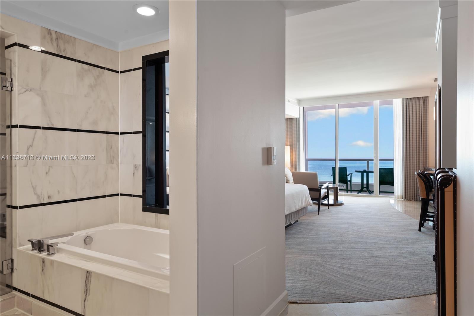 4391 Collins Ave 1911/1909/1910/1912