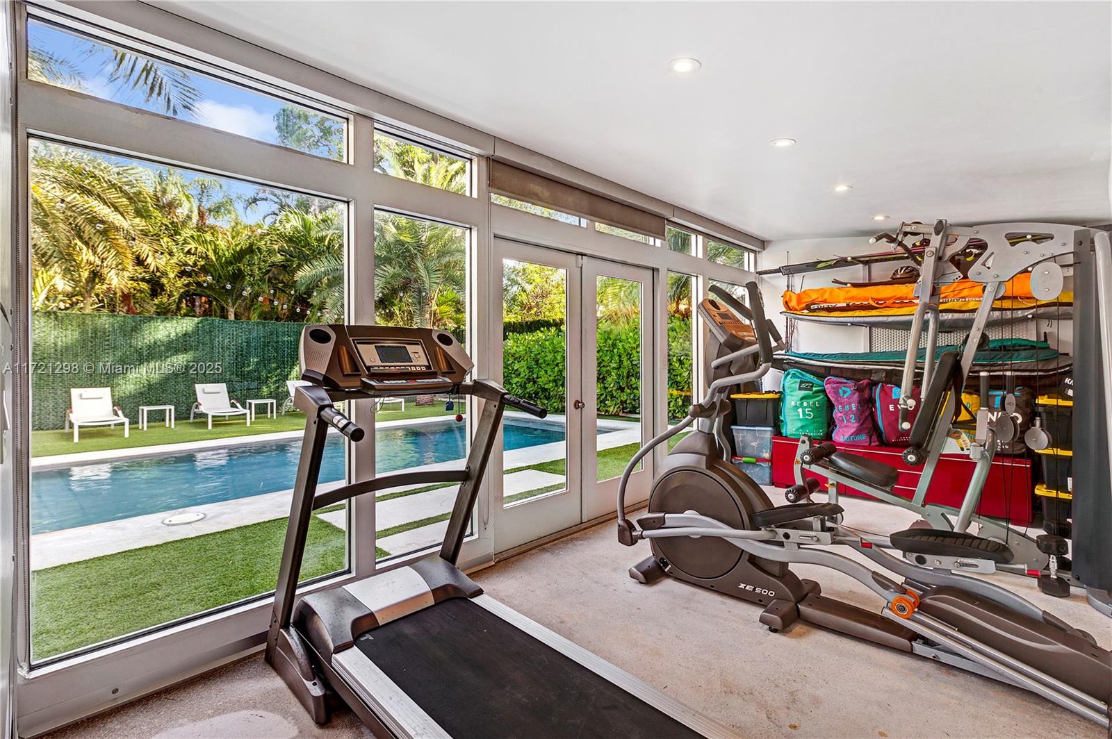 HOLLEMAN PARK - Residential