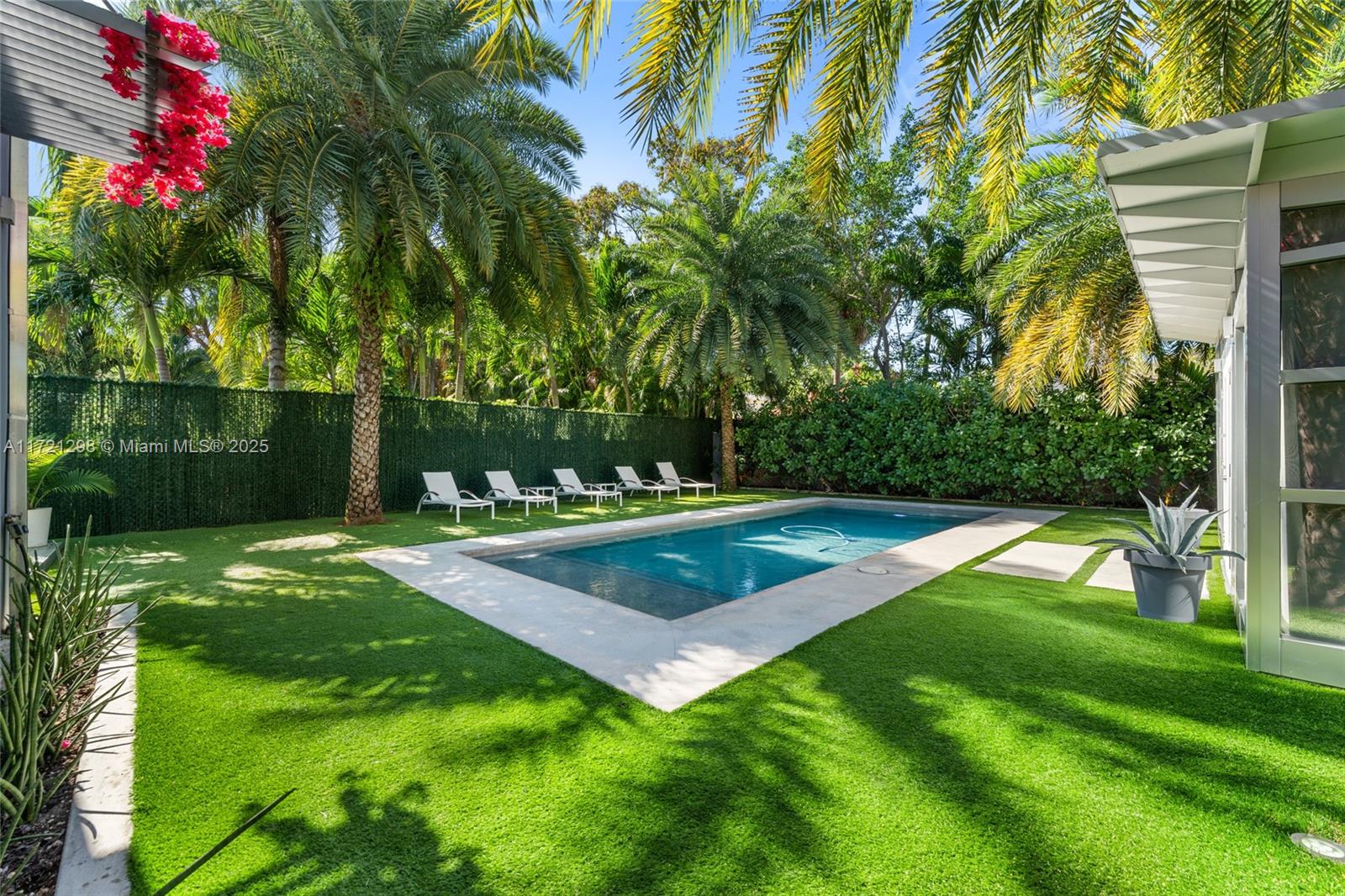 HOLLEMAN PARK - Residential