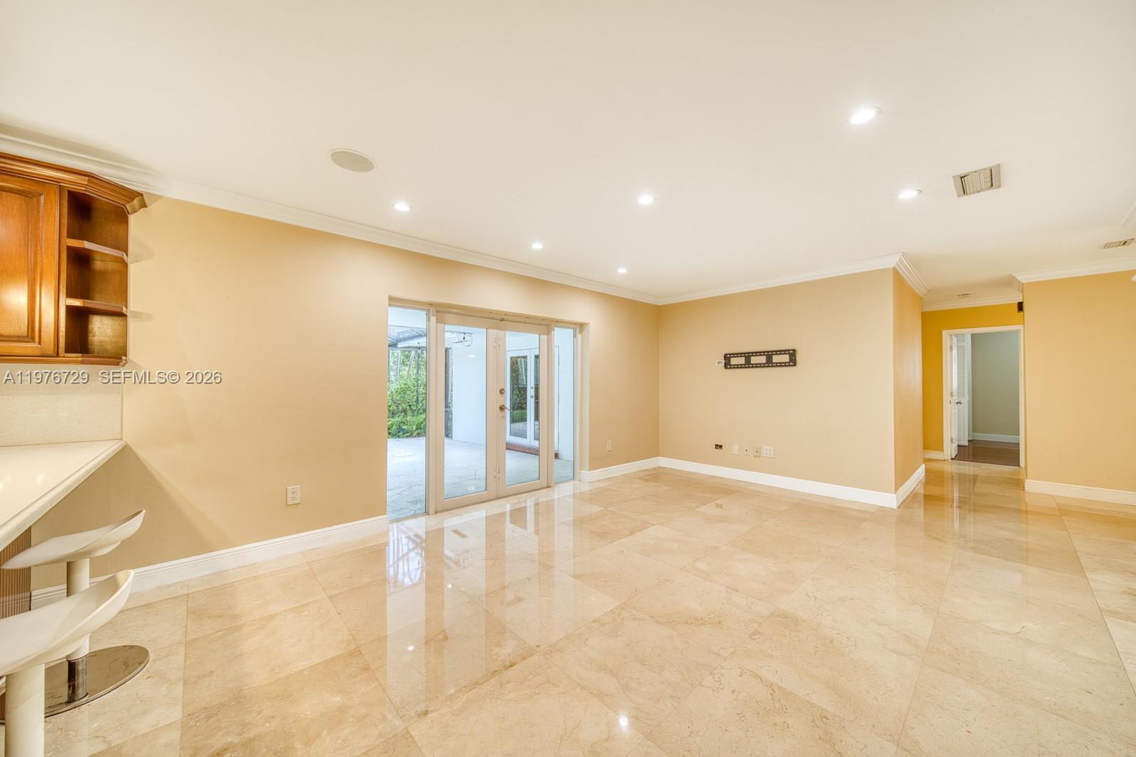 ROYAL PALM HARBOR - Residential Lease