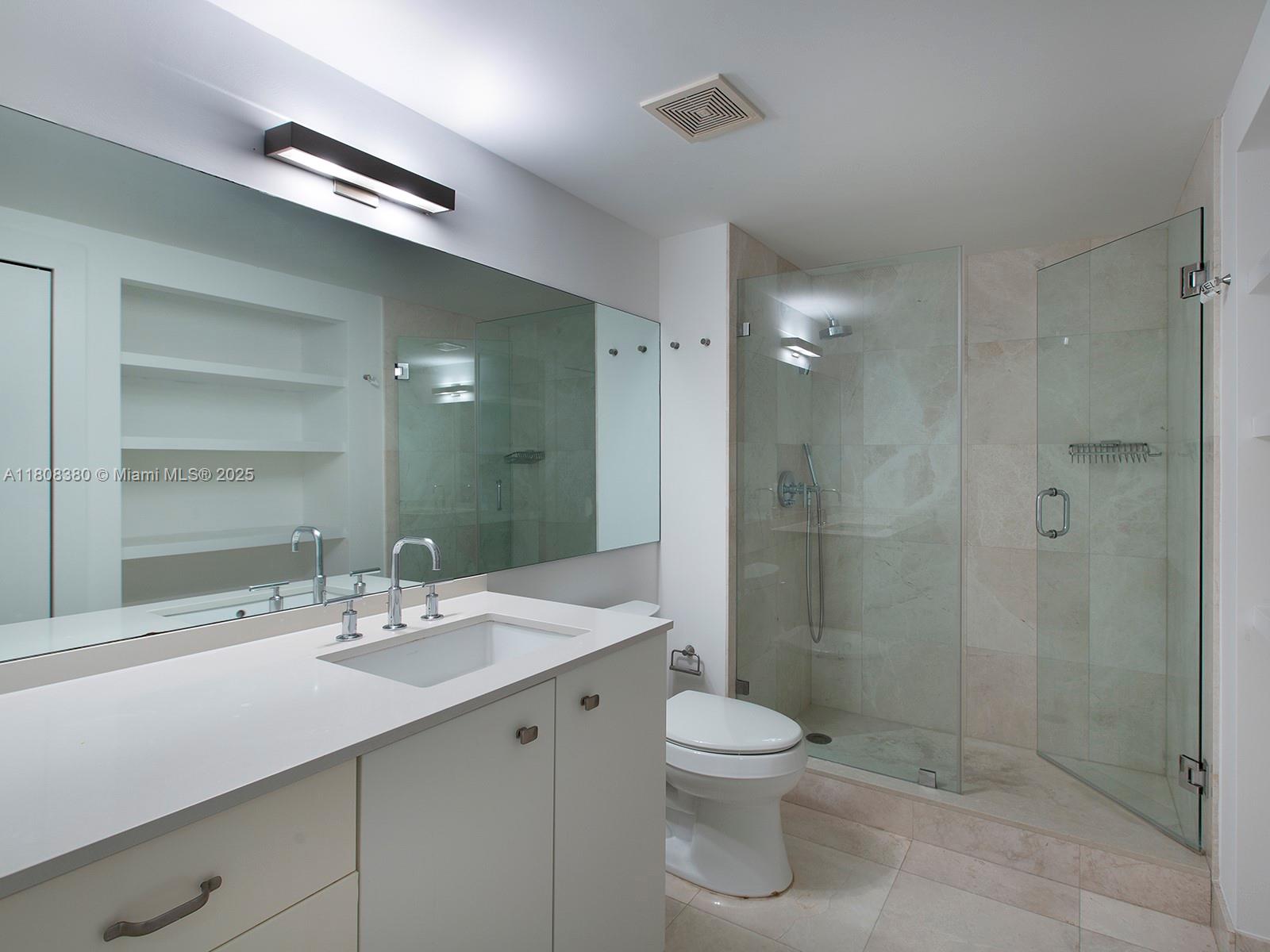 121 Crandon Blvd 252