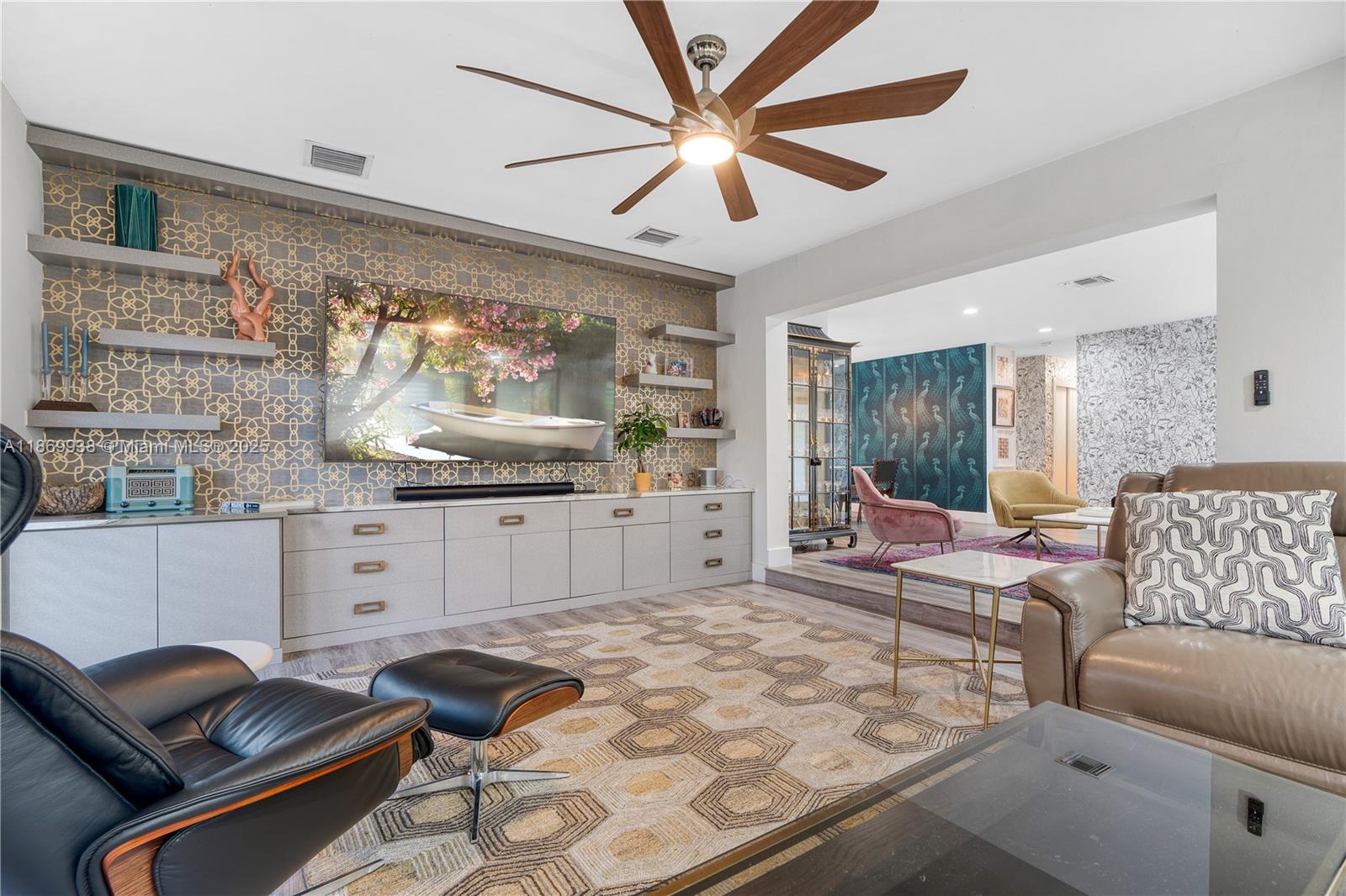 IMPERIAL POINT 3RD SEC - Residential