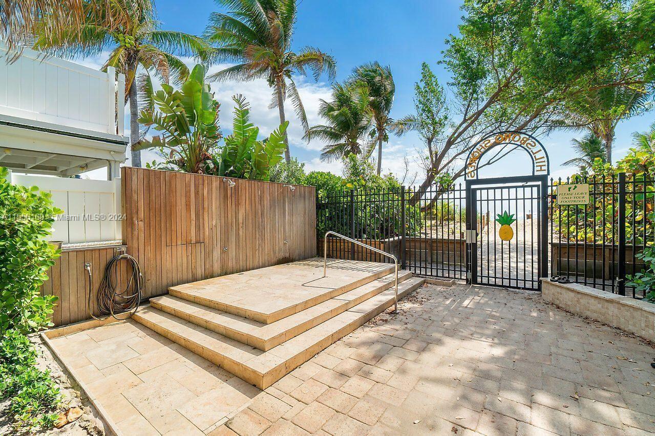 HILLSBORO SHORES SEC - Residential