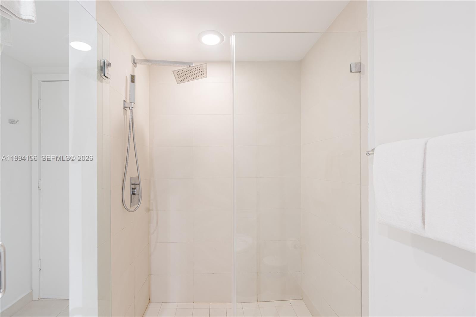 4111 SOUTH OCEAN DRIVE CO - Residential