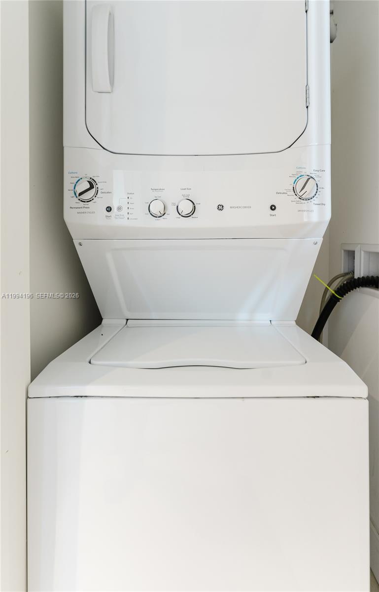 4111 SOUTH OCEAN DRIVE CO - Residential