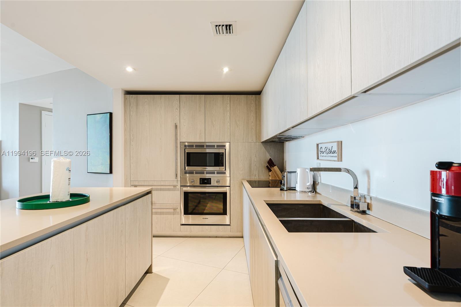 4111 SOUTH OCEAN DRIVE CO - Residential