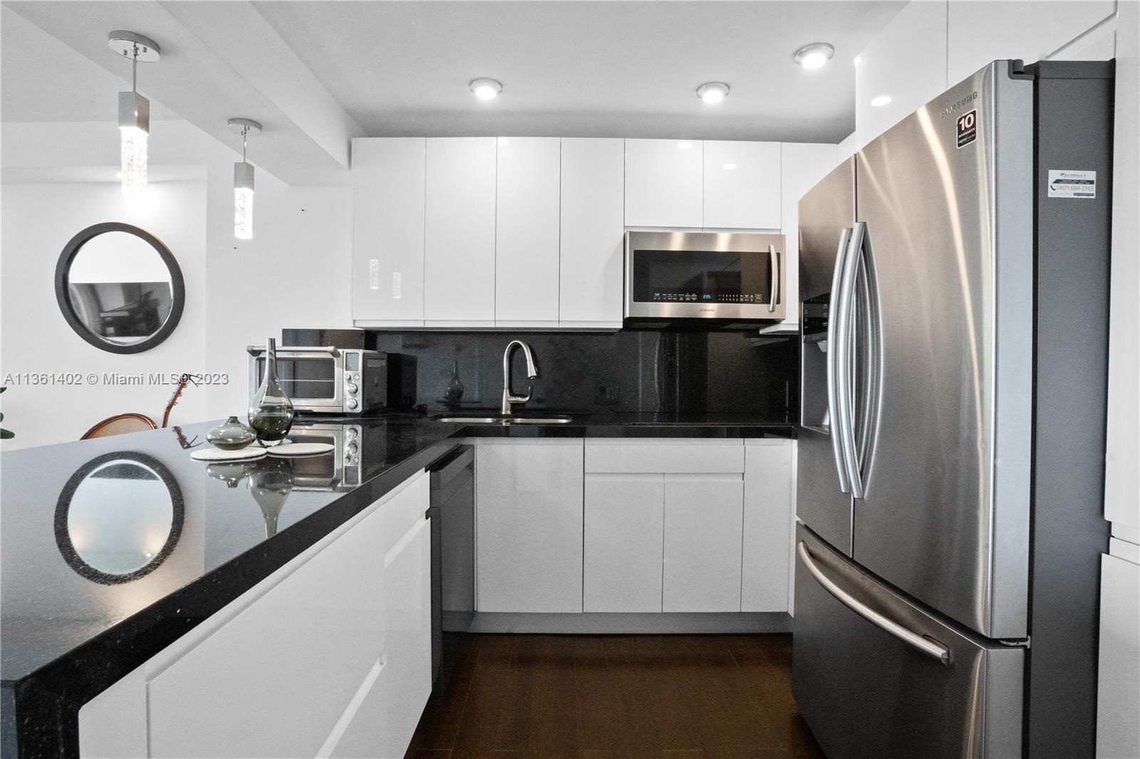 AVENTURA ELDORADO CONDO - Residential