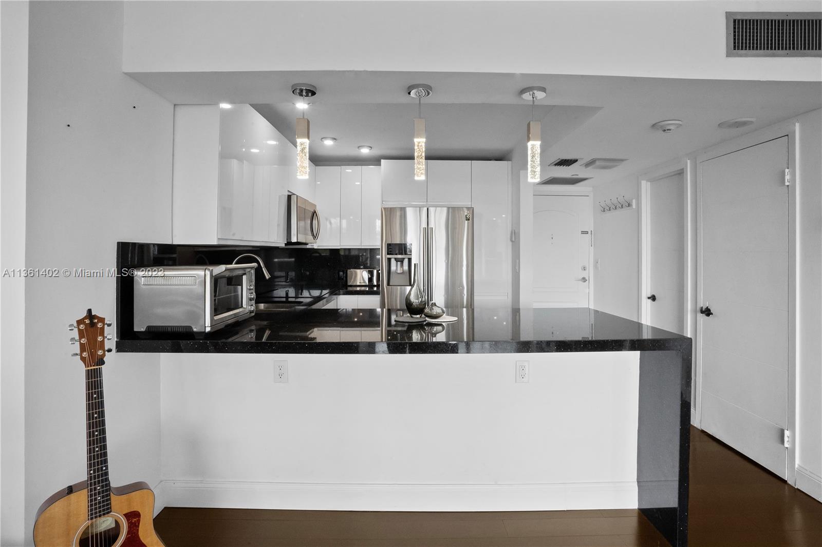 AVENTURA ELDORADO CONDO - Residential