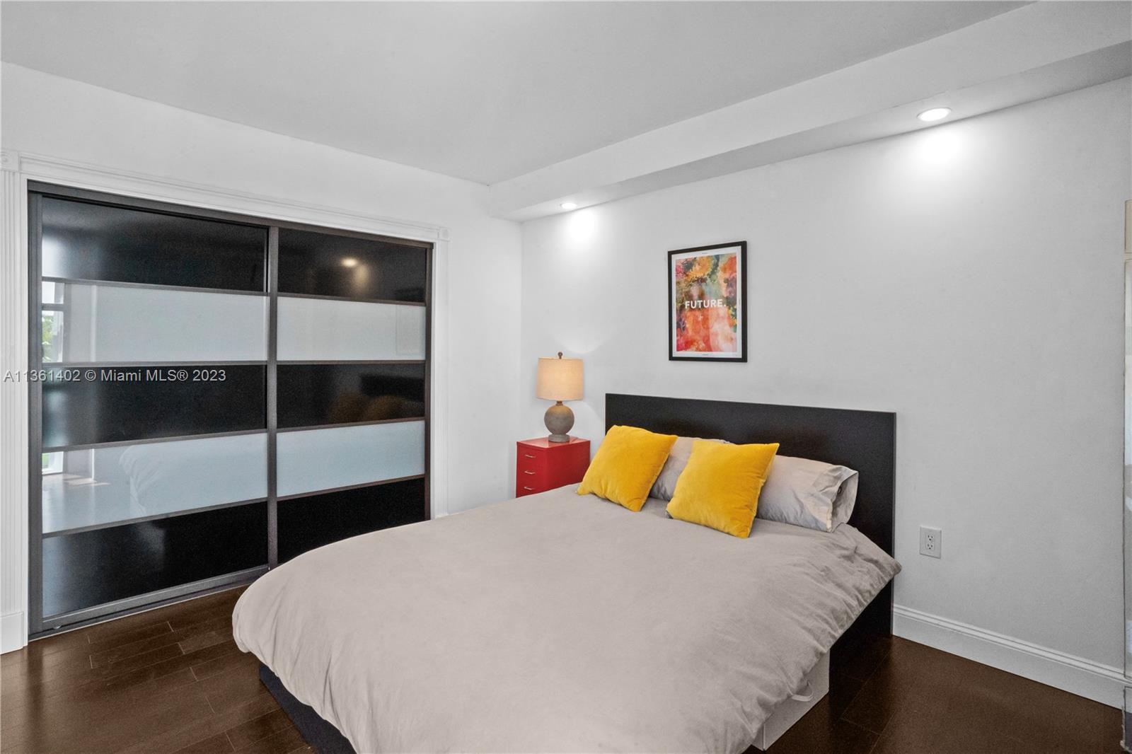 AVENTURA ELDORADO CONDO - Residential