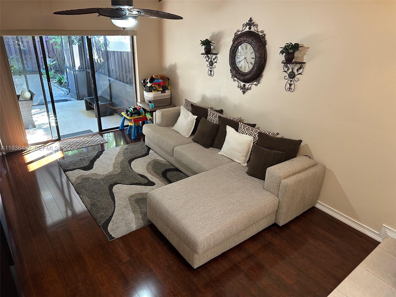 TAMERLANE - Residential