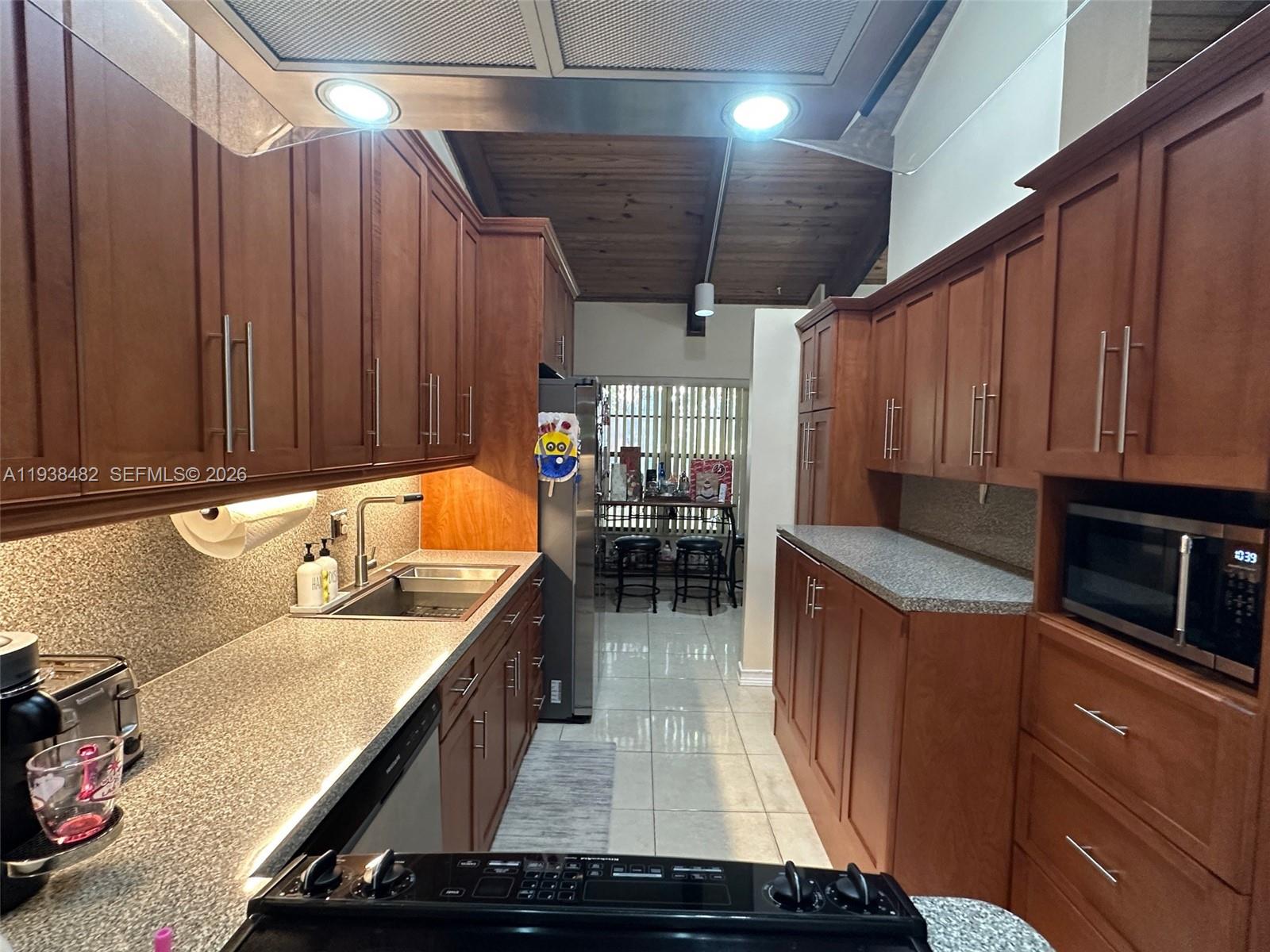 TAMERLANE - Residential