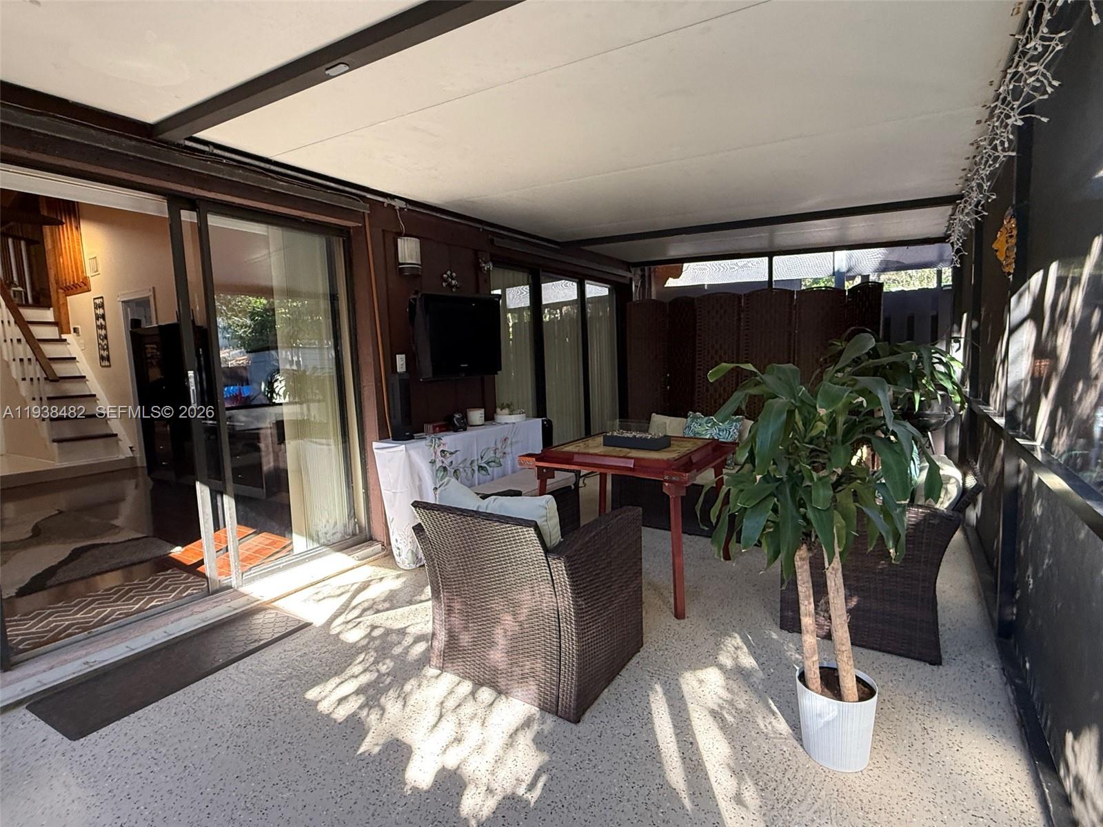 TAMERLANE - Residential