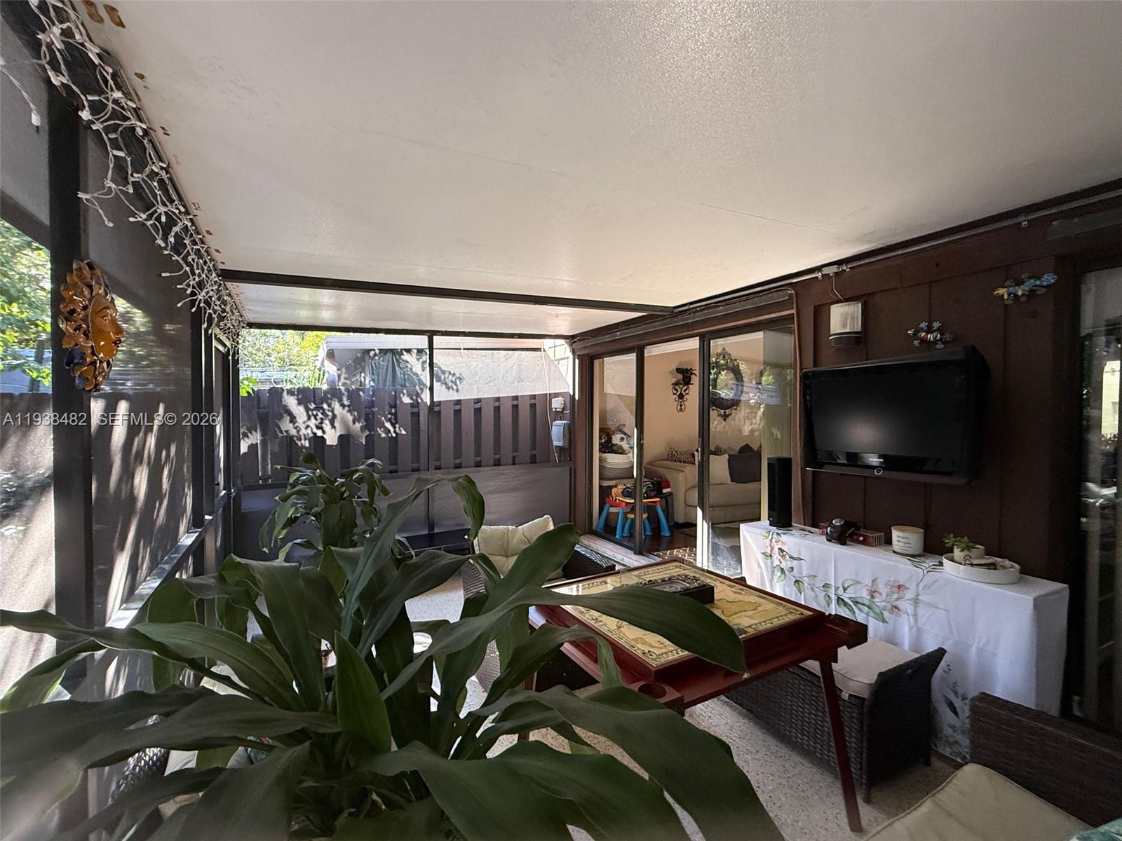 TAMERLANE - Residential