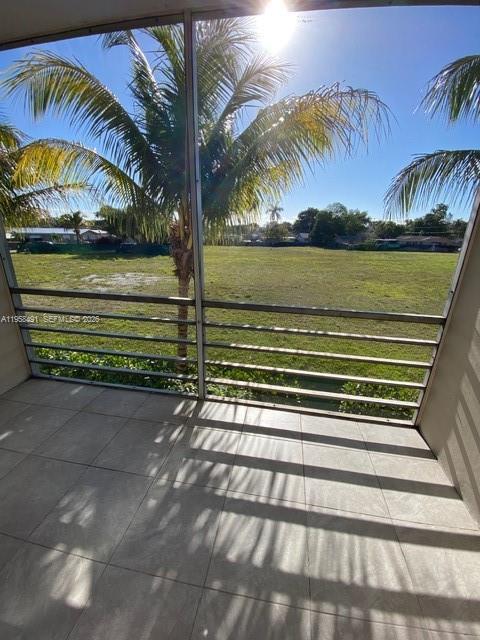 VENICE ISLES CONDO - Residential Lease