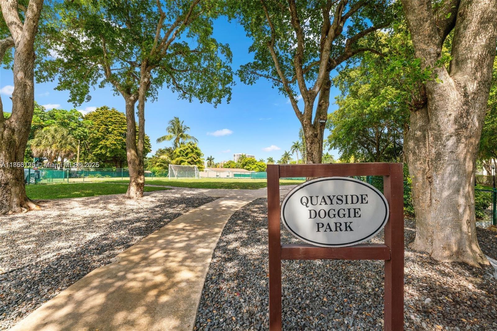 THE TOWERS OF QUAYSIDE CO - Residential