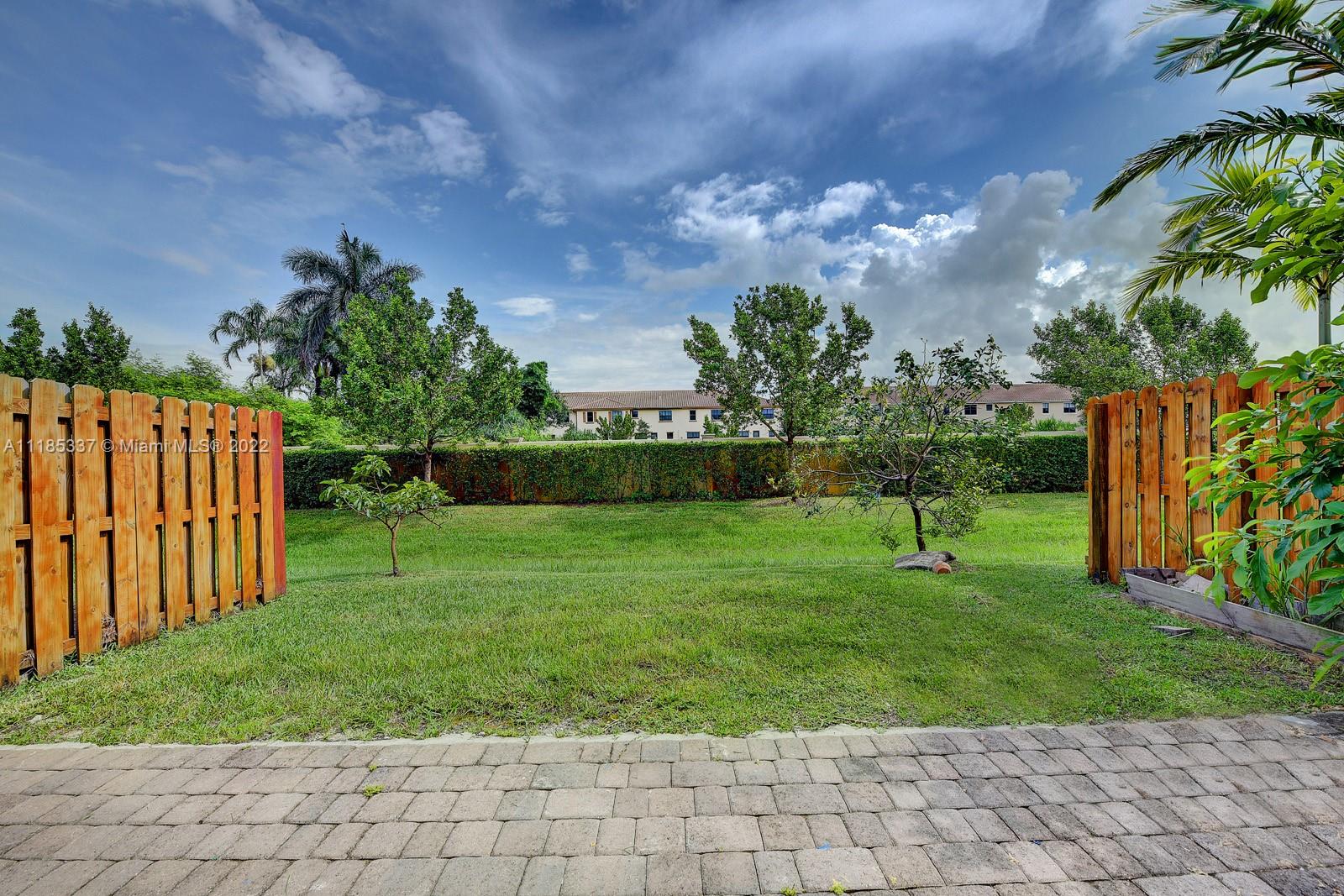 DAVIS PLAT - Residential