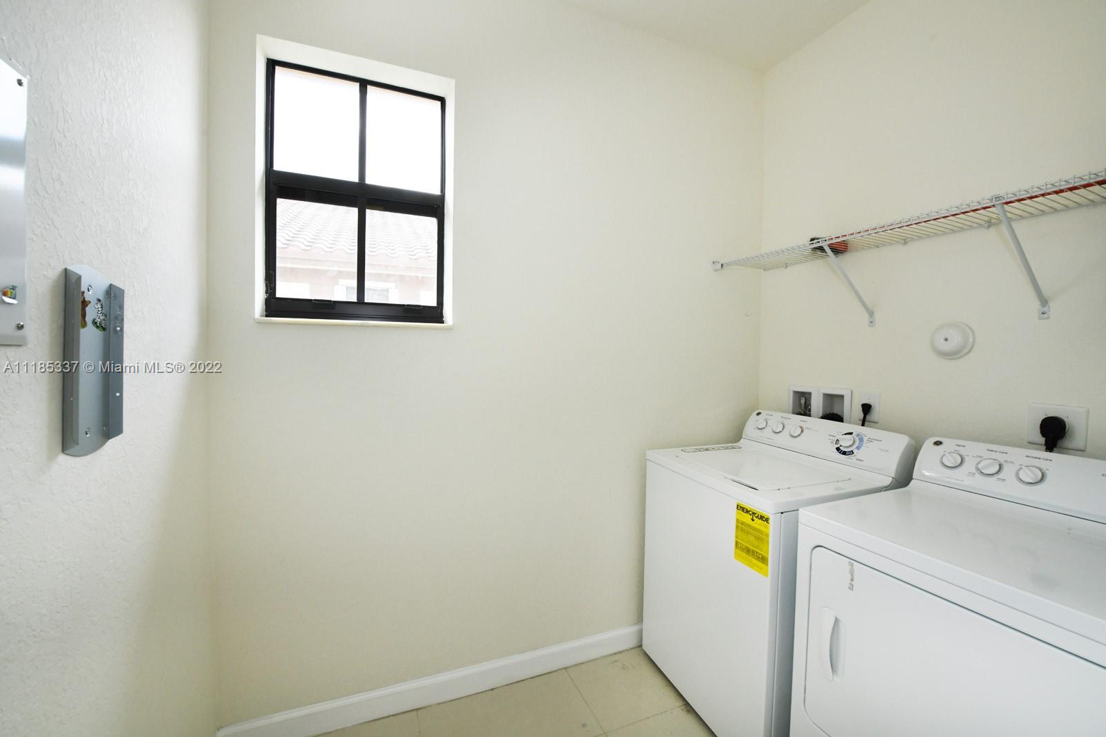 DAVIS PLAT - Residential