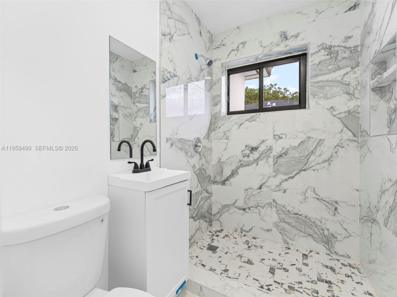 BISCAYNE GDNS SEC E PART - Residential