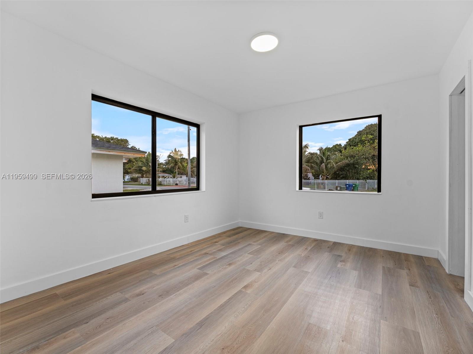 BISCAYNE GDNS SEC E PART - Residential