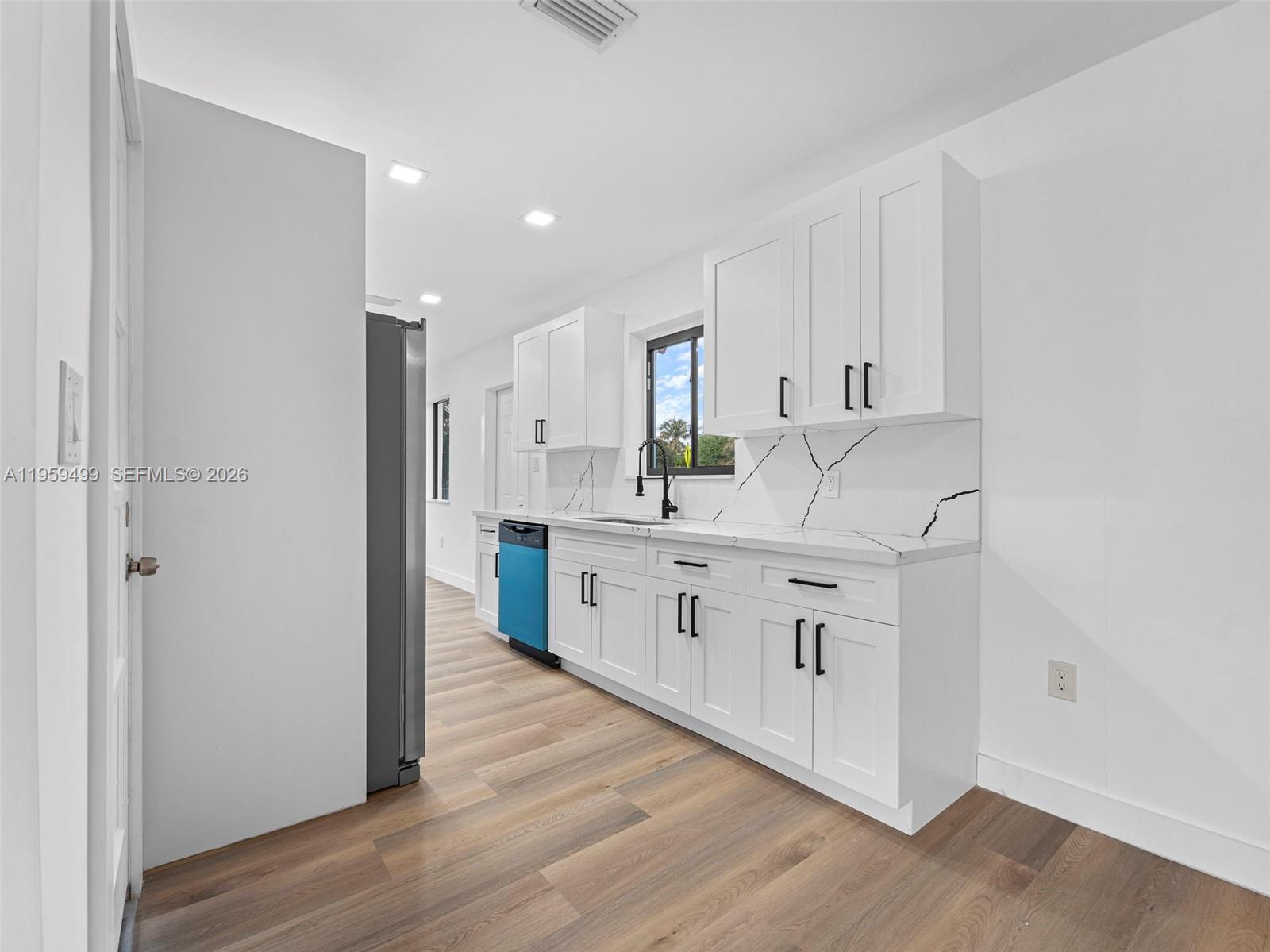 BISCAYNE GDNS SEC E PART - Residential