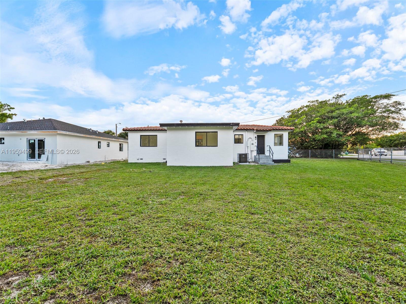 BISCAYNE GDNS SEC E PART - Residential