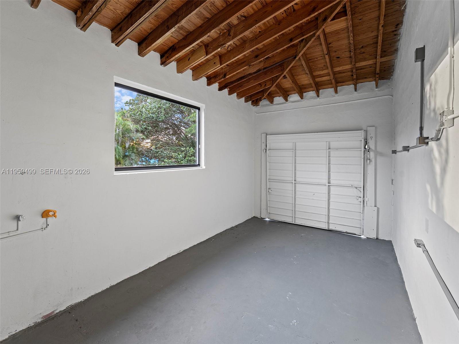 BISCAYNE GDNS SEC E PART - Residential