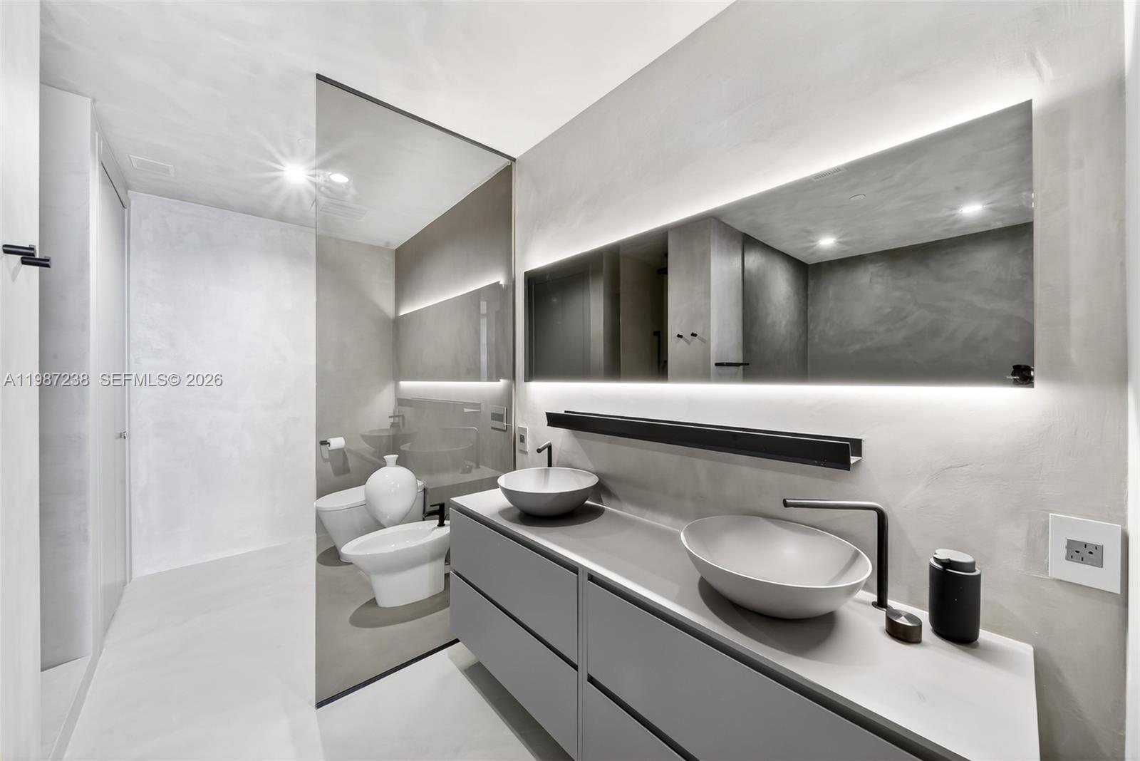 EPIC WEST CONDO - Residential