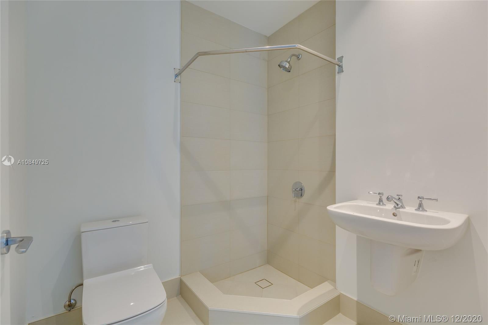 The Ritz Carlton Residence - Residential