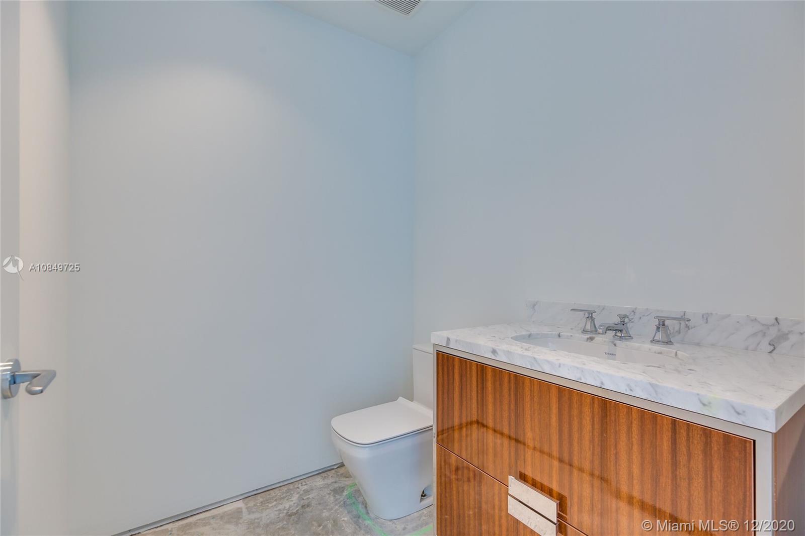 The Ritz Carlton Residence - Residential