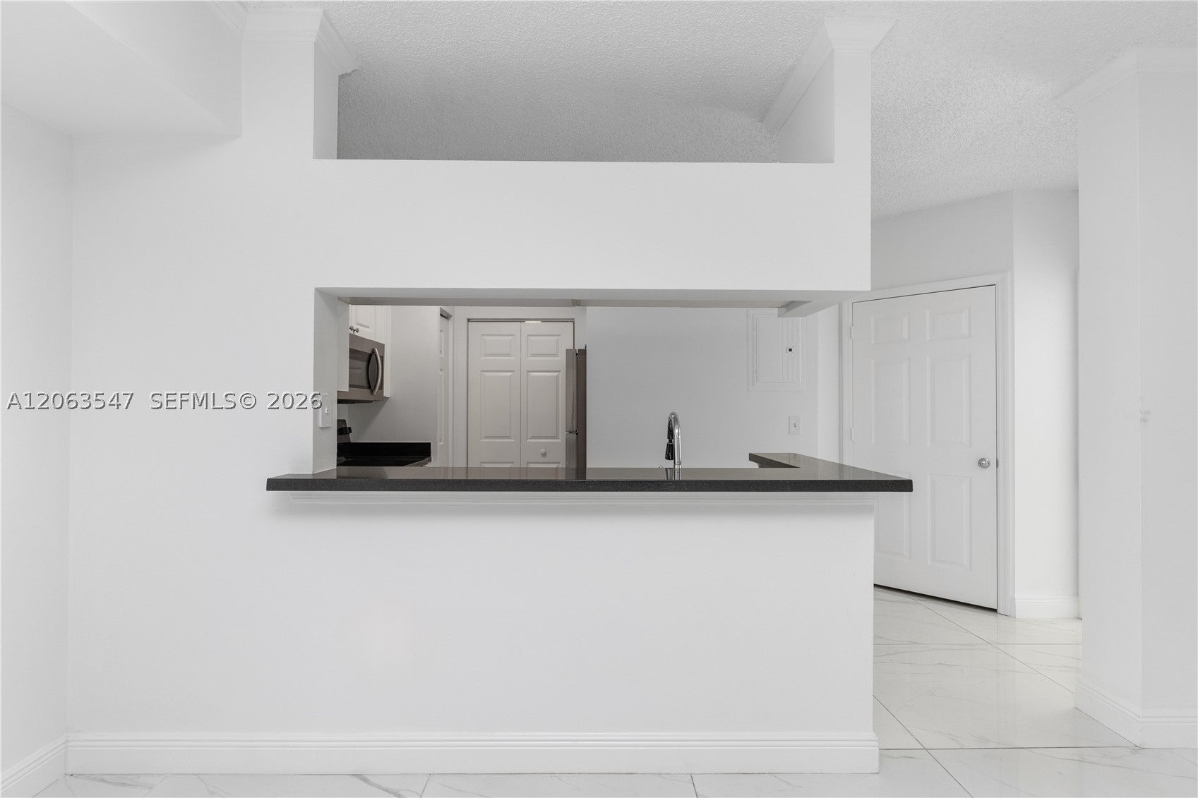 17100 N Bay Rd 1210