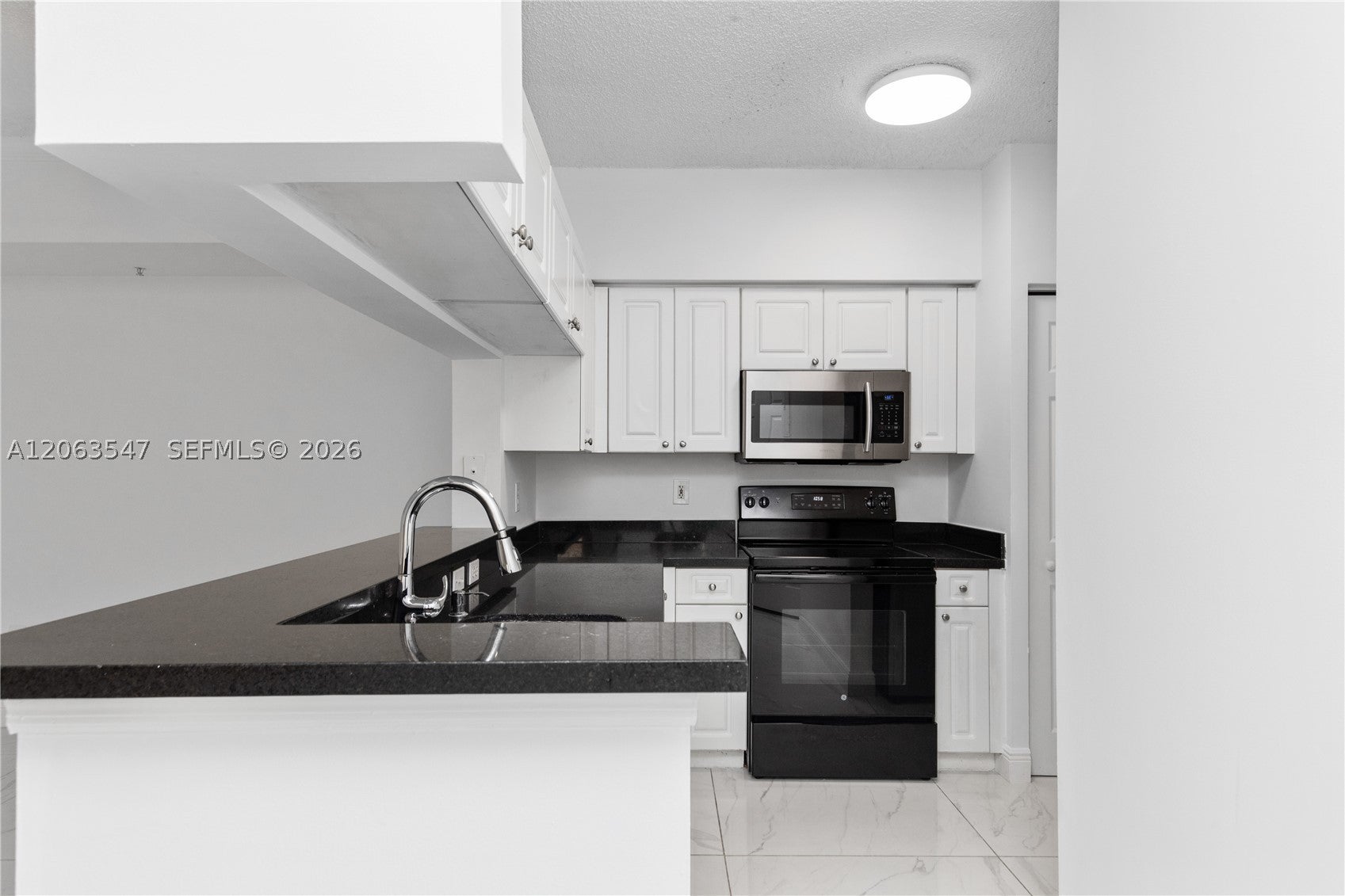 17100 N Bay Rd 1210