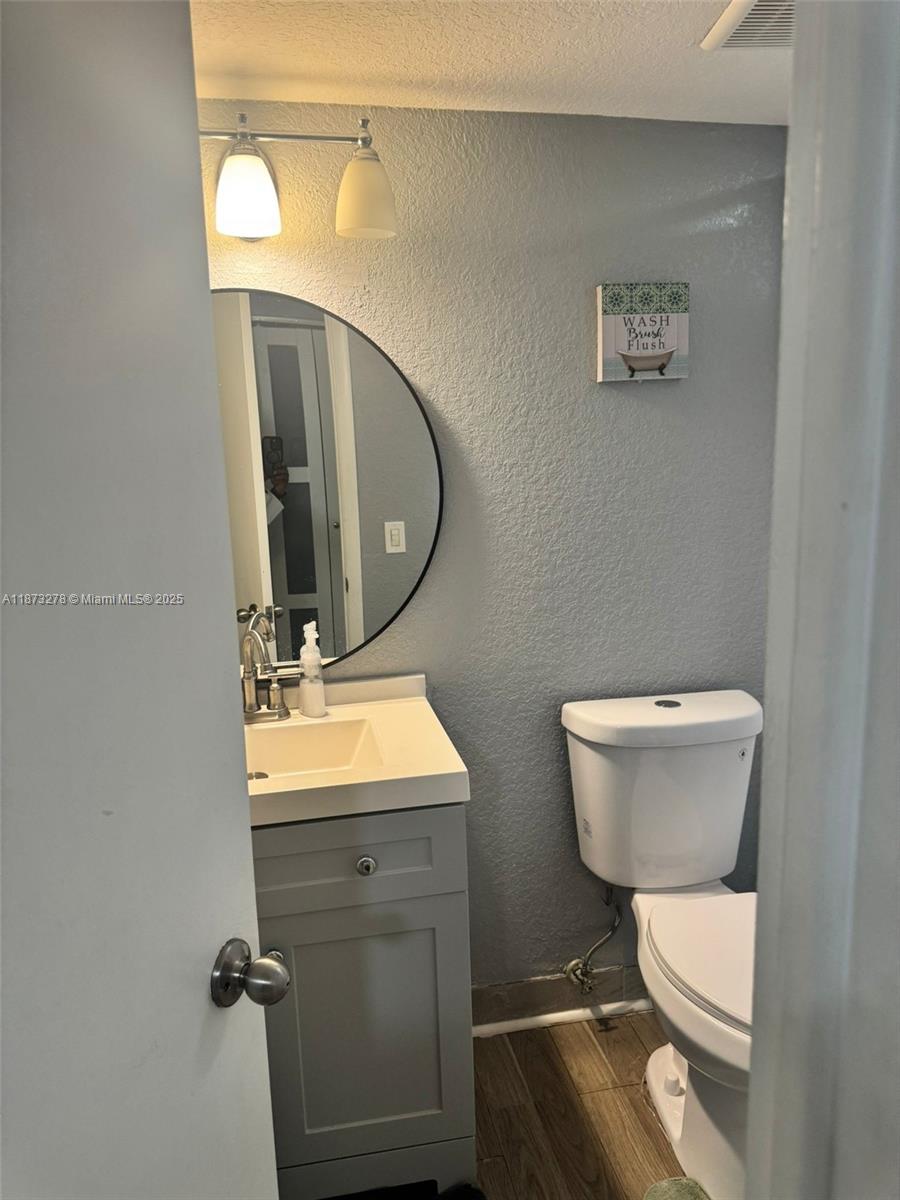 SUNRISE LAKES 178 CONDO - Residential