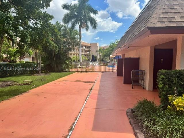 SUNRISE LAKES 178 CONDO - Residential