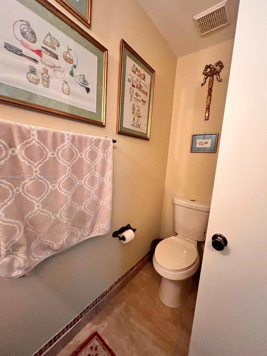 COSTA DEL SOL CONDO V - Residential Lease