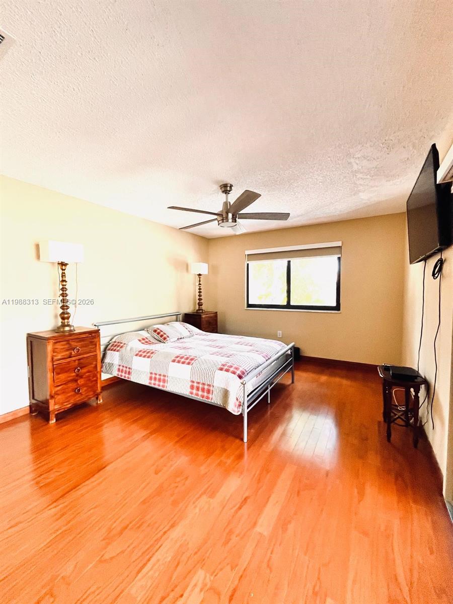 COSTA DEL SOL CONDO V - Residential Lease