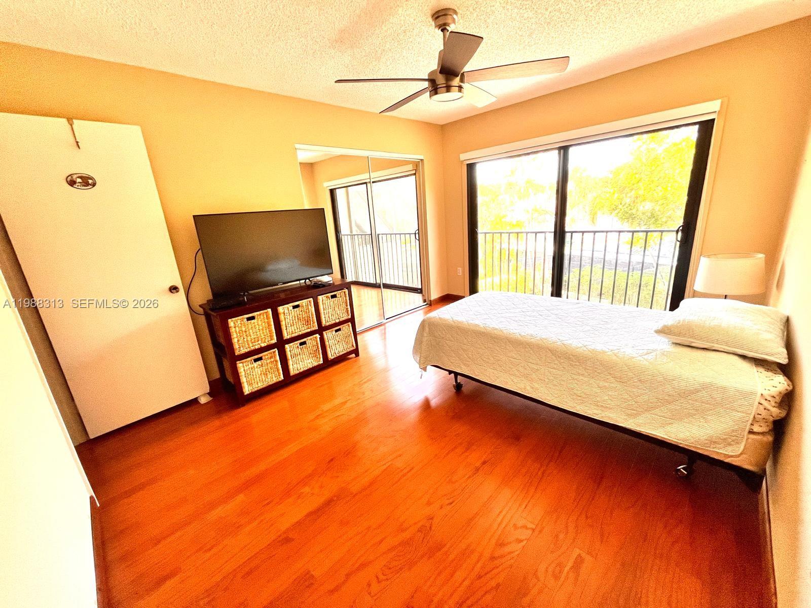 COSTA DEL SOL CONDO V - Residential Lease