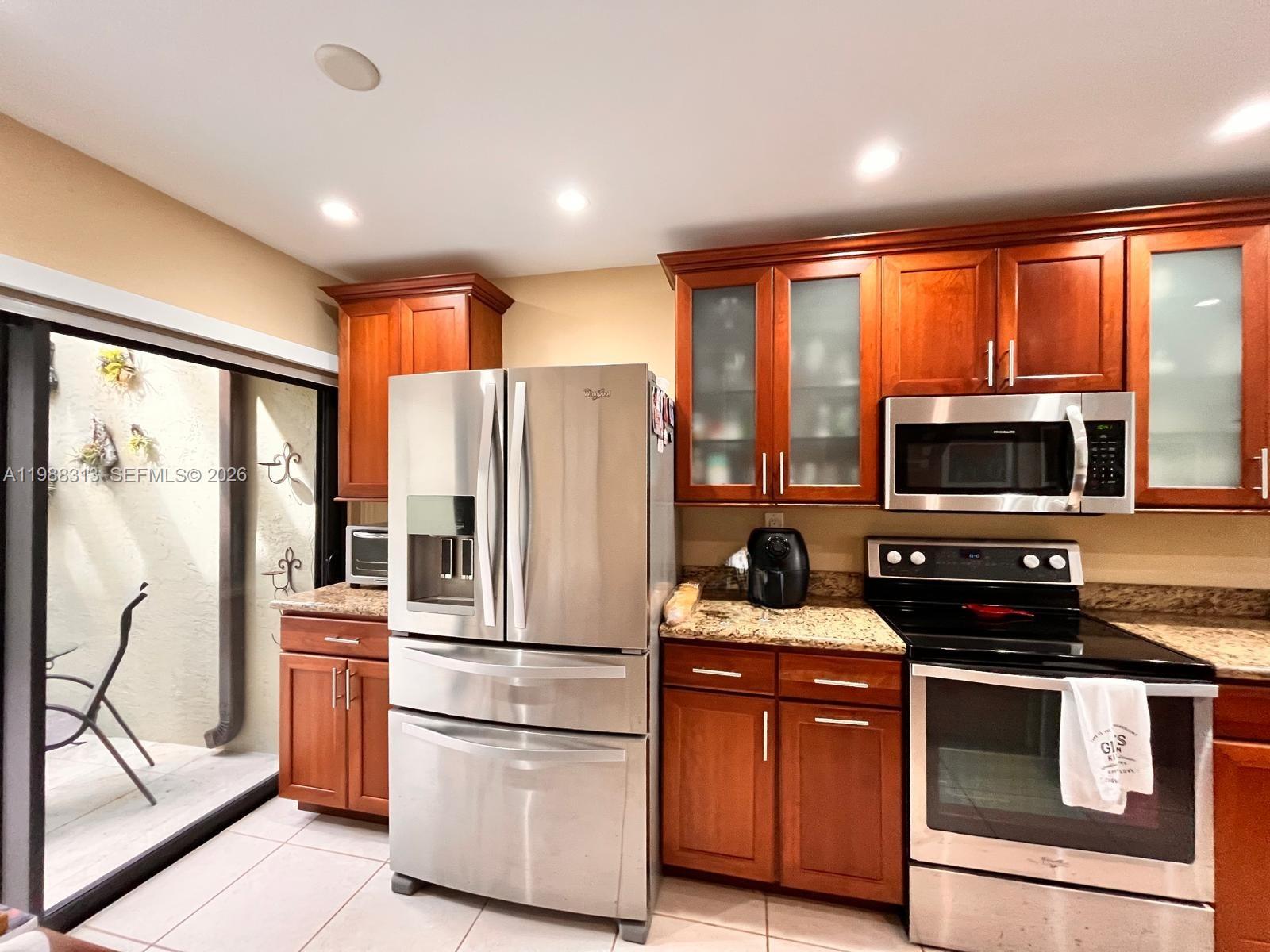 COSTA DEL SOL CONDO V - Residential Lease