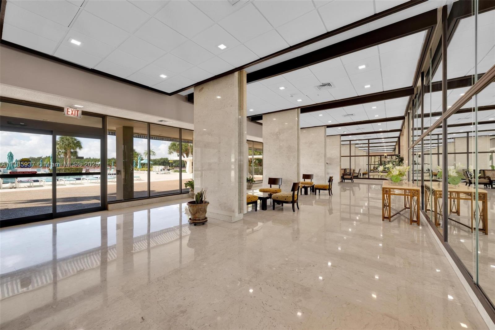 ARLEN HOUSE CONDO - Residential