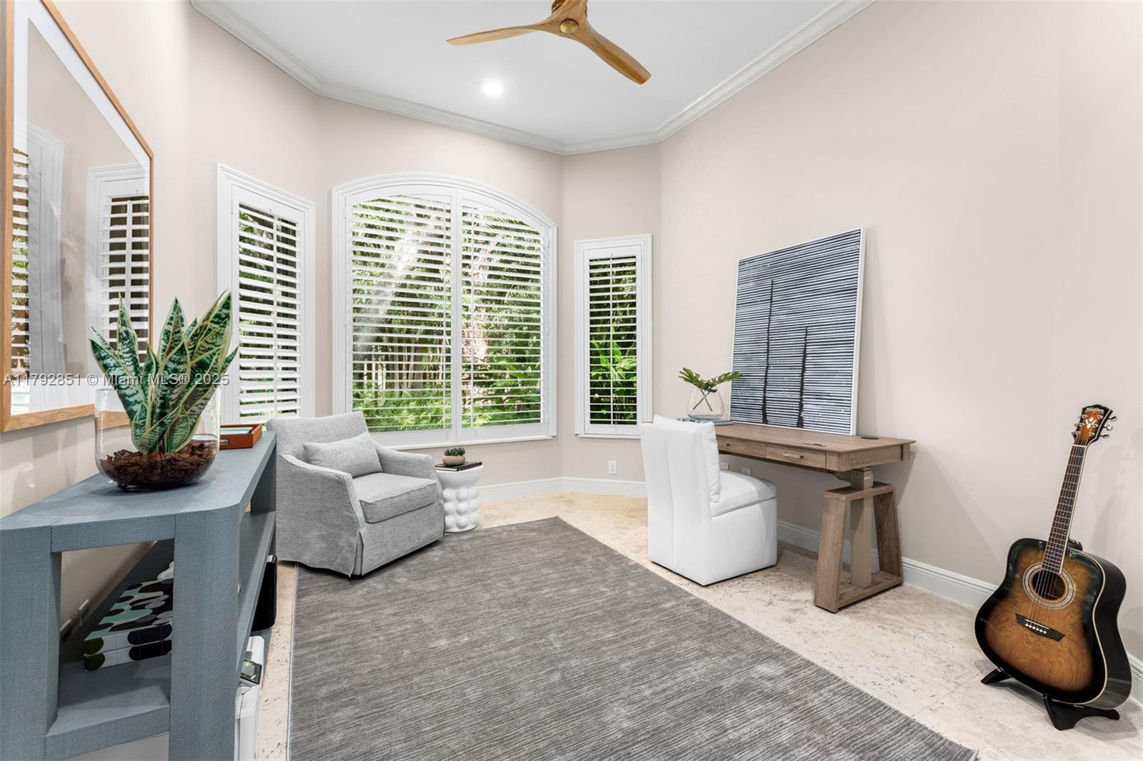 UNIVERSITY PLACE - Residential