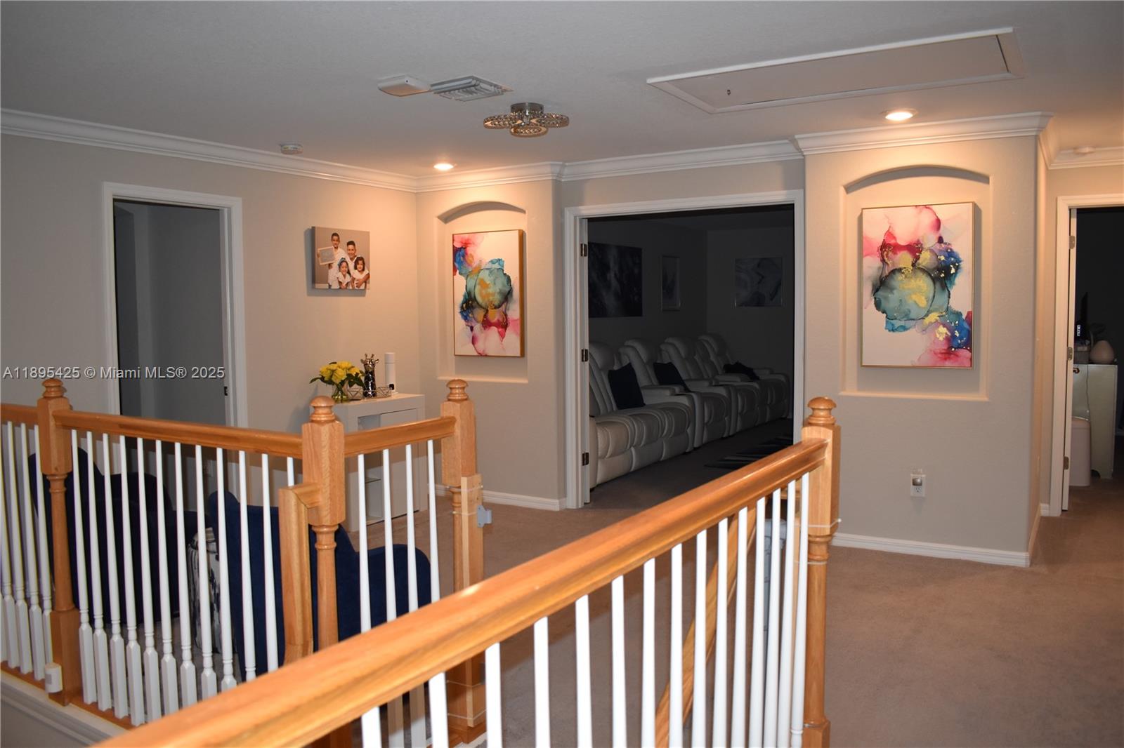 PORTICO - Residential
