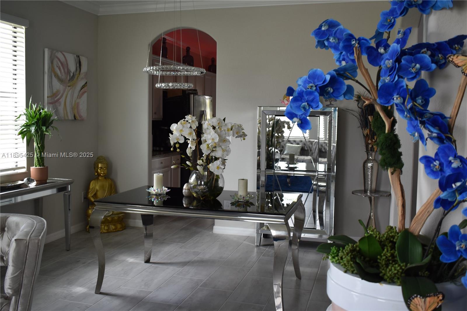 PORTICO - Residential