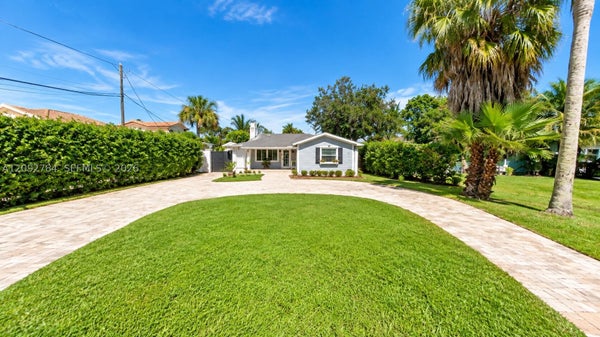 4716 SW 34TH TER, FORT LAUDERDALE, FL 33312 - Image 0f1887ff6a9d2ca55f9c2df9fc0f8106/2352156923